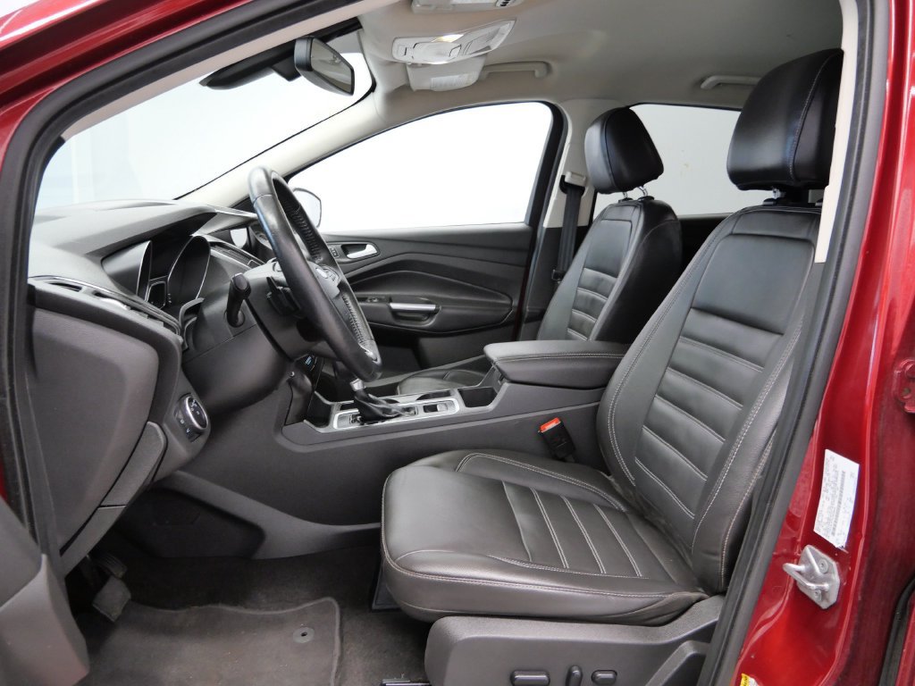 Used 2017 Ford Escape Titanium AWD/4WD image 9