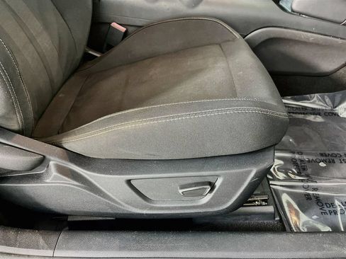 Used 2019 Ford Mustang GT w/ Black Accent Package RWD image 28