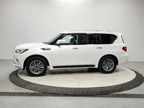 Used 2024 INFINITI QX80 Luxe image 4