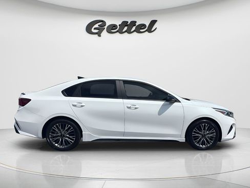 Used 2023 Kia Forte GT-Line FWD image 4