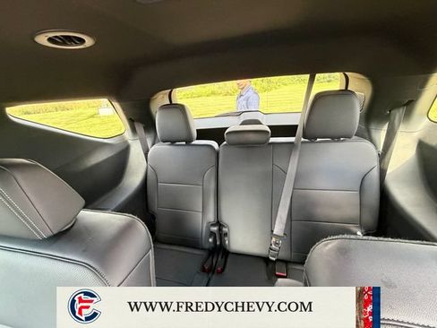 Used 2026 Chevrolet Traverse LT AWD/4WD image 14