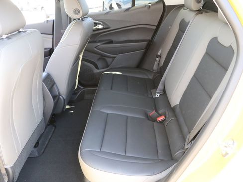 New 2025 Chevrolet Trax ACTIV image 27