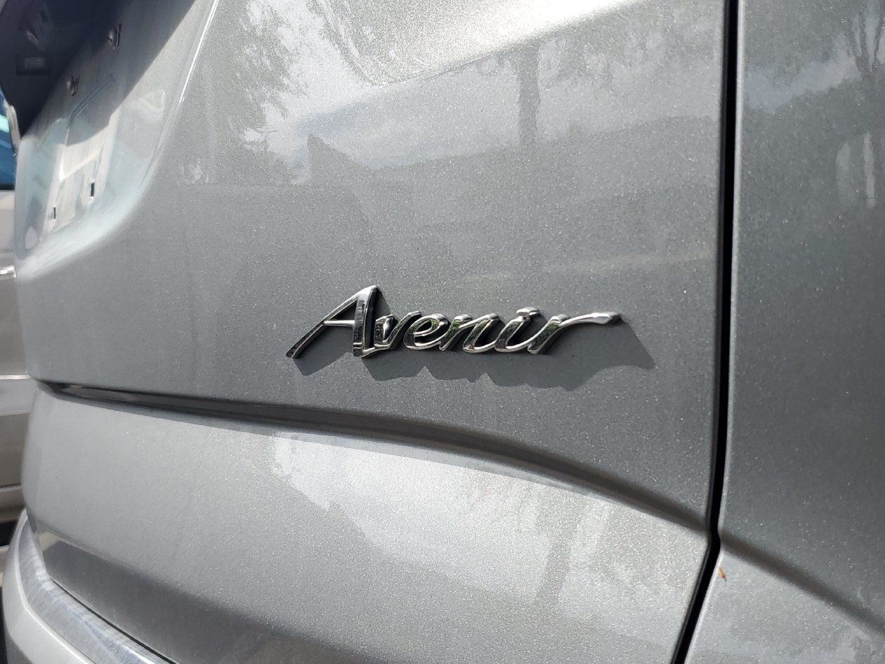 Used 2024 Buick Enclave Avenir w/ Trailering Package, 5000 lbs. FWD image 8