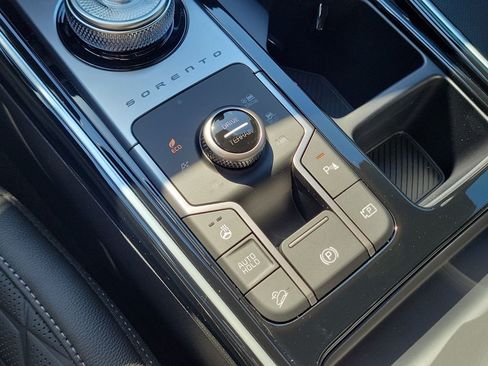 New 2026 Kia Sorento SX Prestige AWD/4WD image 38