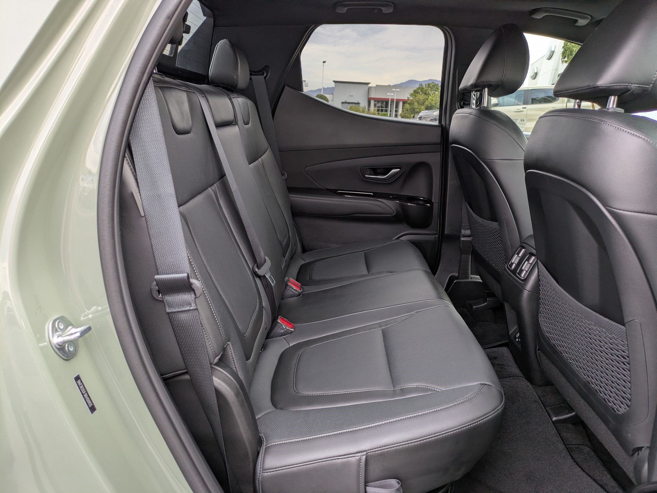 Used 2024 Hyundai Santa Cruz Limited AWD/4WD image 31