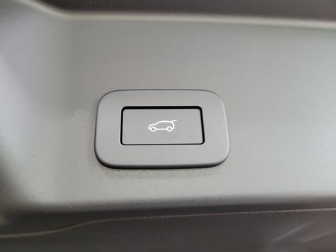 Used 2026 Land Rover Range Rover Evoque S AWD/4WD image 30