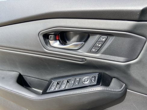 Used 2023 Honda Accord Touring image 46