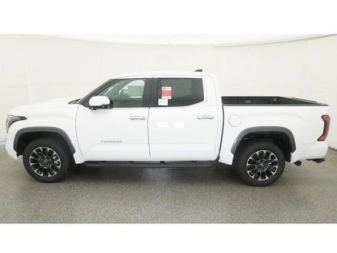 New 2026 Toyota Tundra Limited AWD/4WD image 3