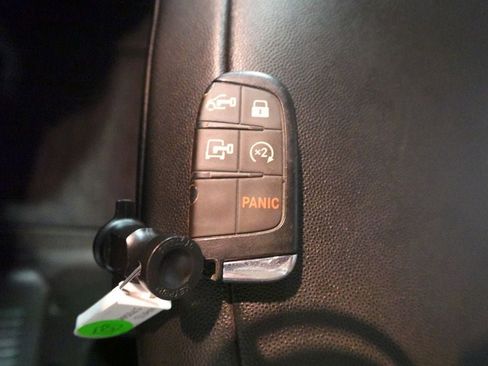 Used 2023 RAM ProMaster 3500 w/ Driver Convenience Group image 26