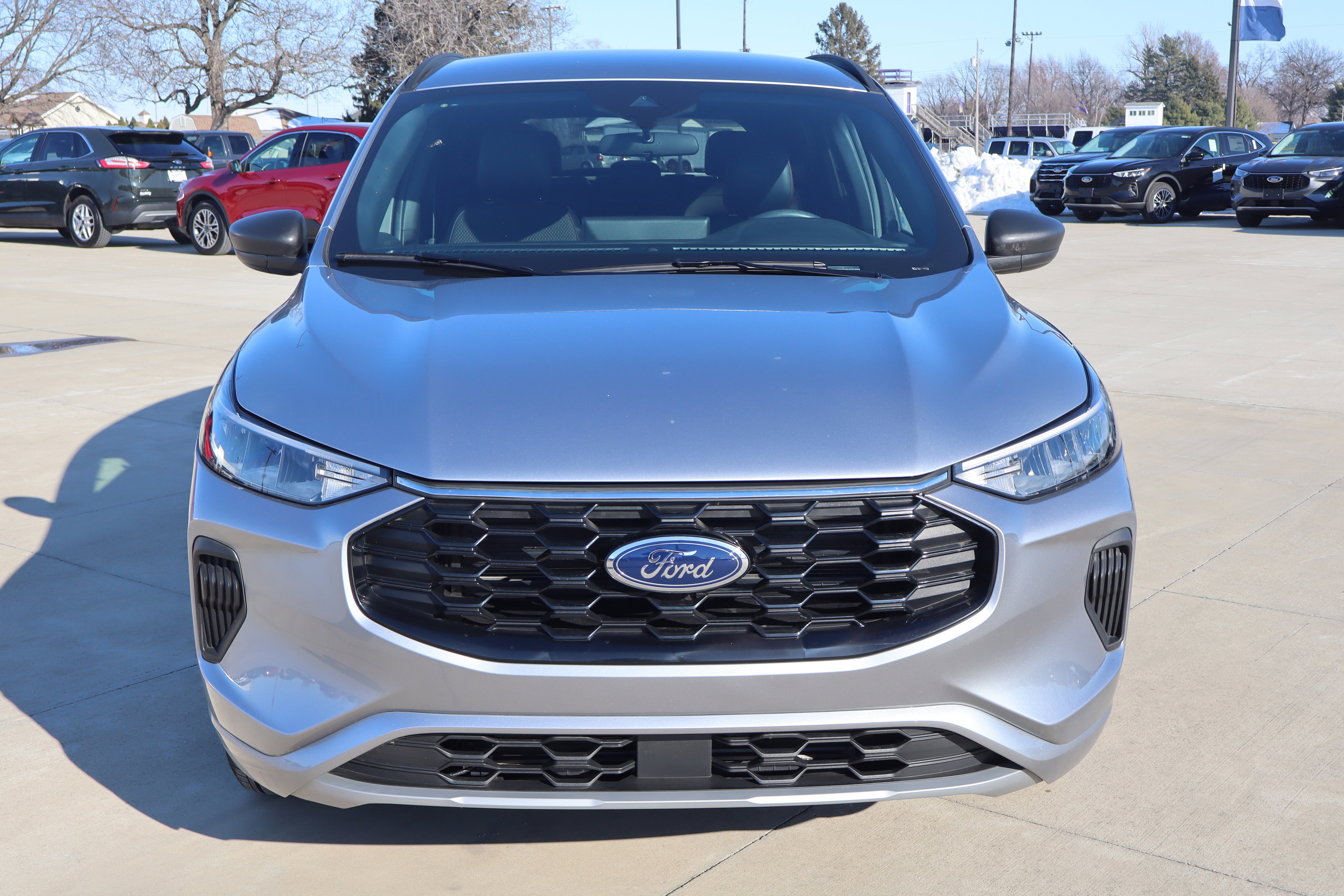 Used 2023 Ford Escape ST-Line w/ Tech Pack #1 AWD/4WD image 3