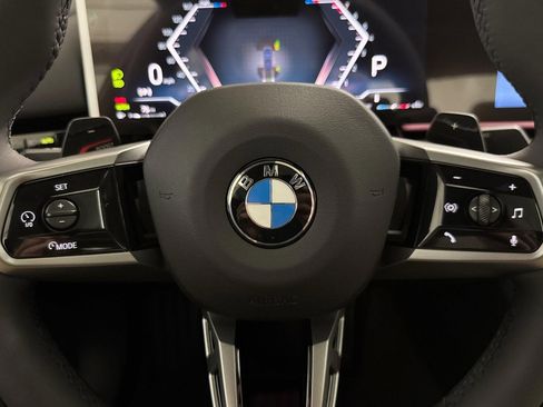 Used 2026 BMW 530i w/ M Sport Package RWD image 16