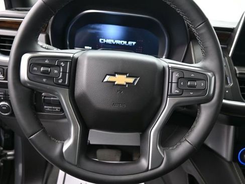 Used 2024 Chevrolet Tahoe Premier w/ Premium Package image 40