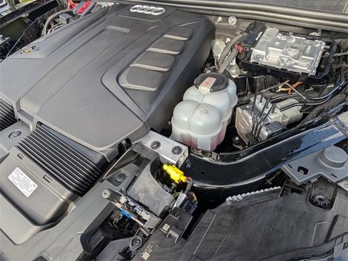 Used 2025 Audi Q7 2.0T Premium Plus w/ Premium Plus Package image 23