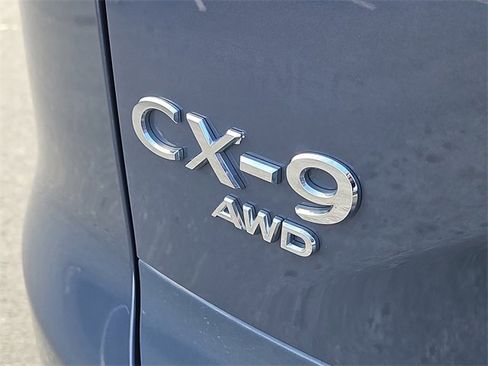 Used 2021 MAZDA CX-9 Carbon Edition image 12