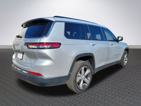 Used 2022 Jeep Grand Cherokee L Limited image 5