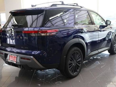 New 2026 Nissan Pathfinder SL w/ SL Premium Package AWD/4WD image 5