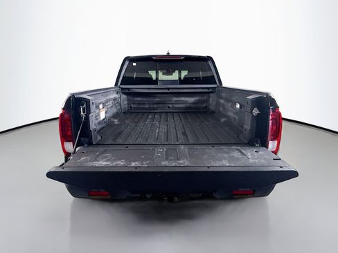 Used 2017 Honda Ridgeline Black Edition image 35