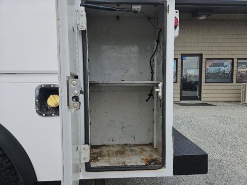 Used 2014 Ford F350 XL w/ Power Equipment Group RWD image 28