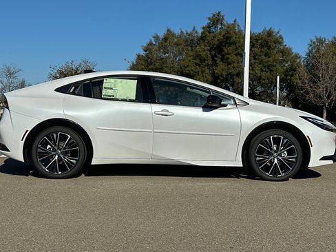 New 2026 Toyota Prius Limited image 3