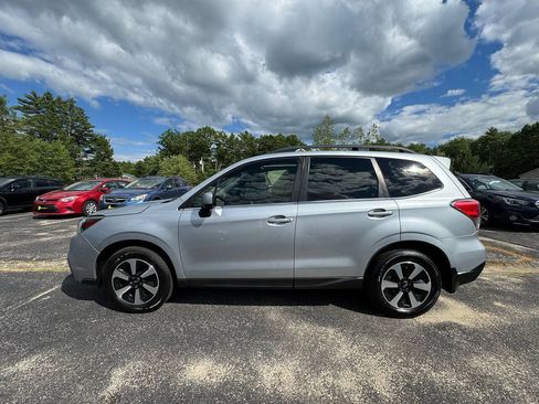 Used 2018 Subaru Forester 2.5i Limited AWD/4WD image 16