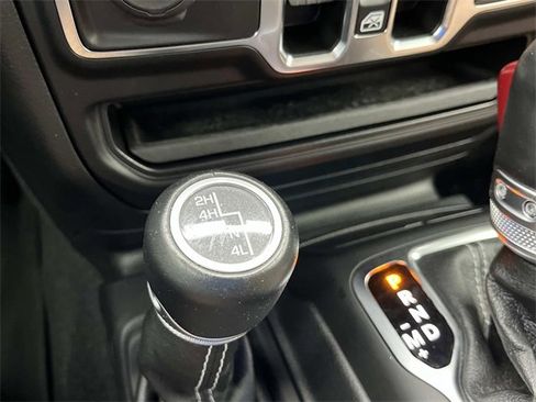 Used 2021 Jeep Gladiator Overland w/ Popular Equipment Package image 32