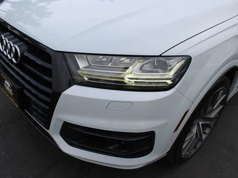 Used 2019 Audi Q7 3.0T Prestige w/ Prestige Package AWD/4WD image 10