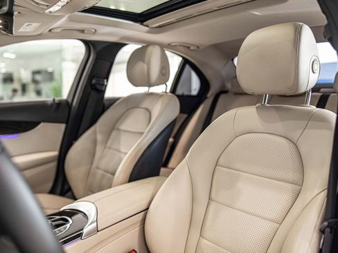 Used 2021 Mercedes-Benz C 300 Sedan image 18