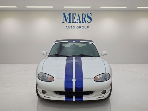 Used 2000 MAZDA MX-5 Miata image 8