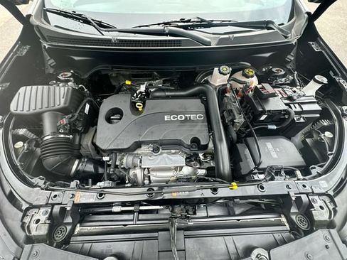 Used 2022 Chevrolet Equinox LT AWD/4WD image 26