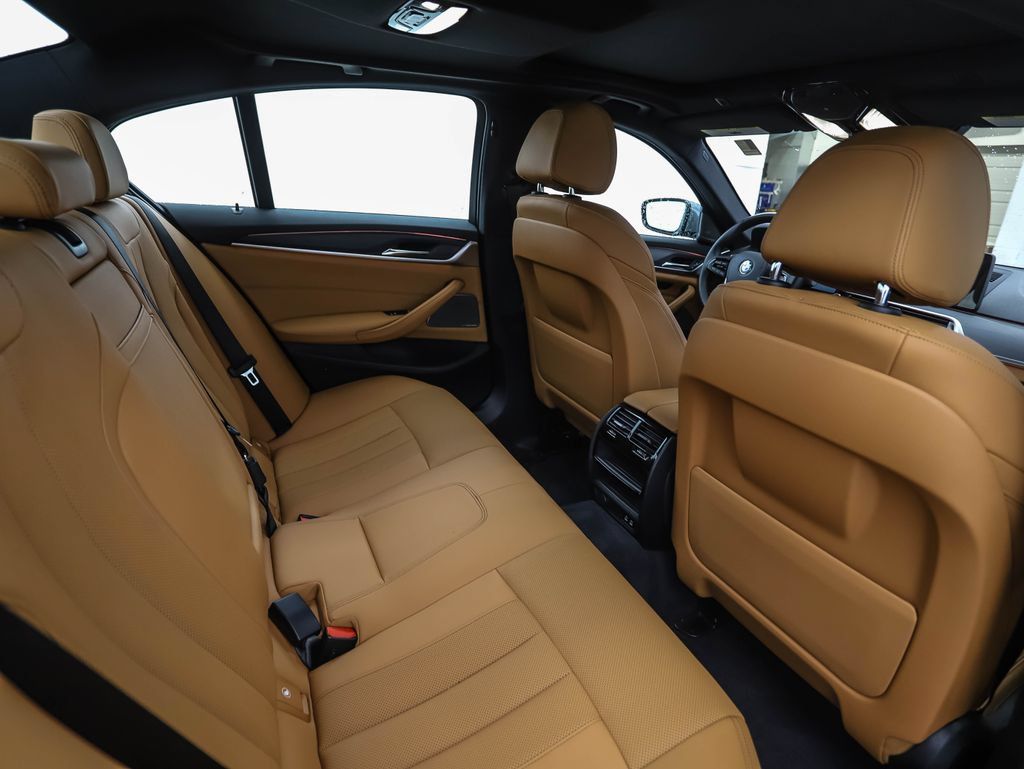 Certified 2023 BMW 530i xDrive w/ Premium Package AWD/4WD image 26
