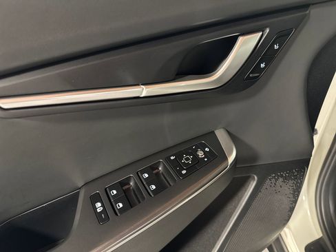 Certified 2024 Kia EV6 Light AWD/4WD image 16