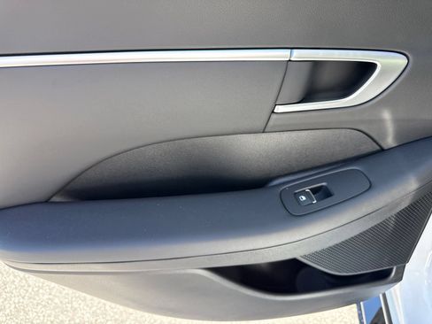 Used 2026 Hyundai Sonata SEL FWD image 13