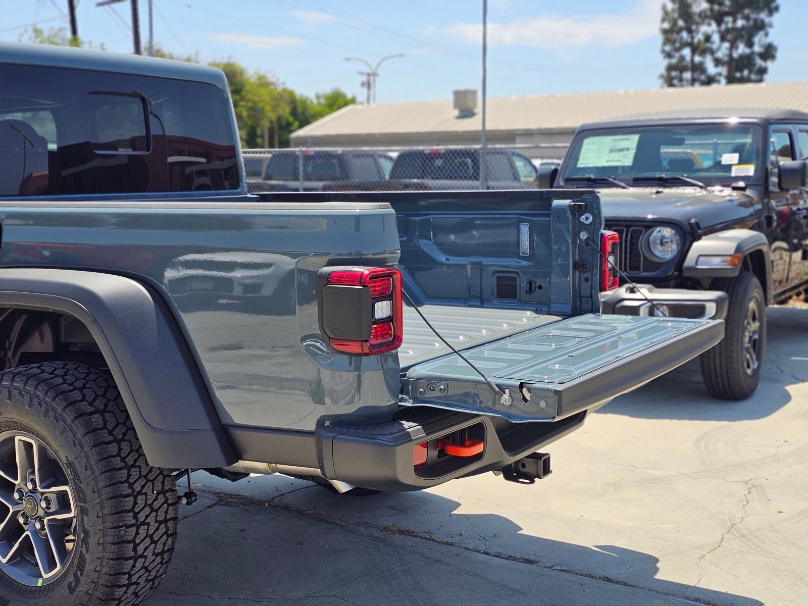 New 2026 Jeep Gladiator Mojave AWD/4WD image 8