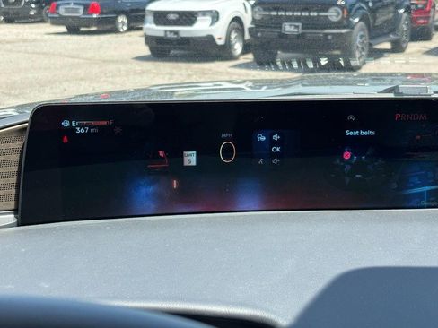 New 2026 Lincoln Navigator Black Label AWD/4WD image 19
