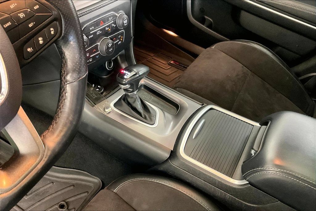 Used 2023 Dodge Charger R/T w/ Plus Group RWD image 16