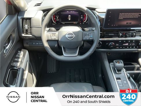 New 2026 Nissan Pathfinder SL AWD/4WD image 15