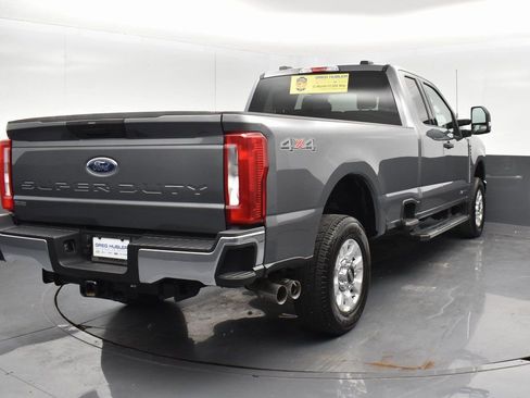 Used 2024 Ford F250 XLT image 7
