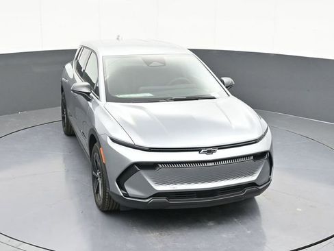 New 2026 Chevrolet Equinox EV LT image 59