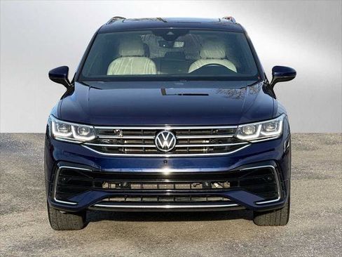 Used 2022 Volkswagen Tiguan SEL R-Line image 8