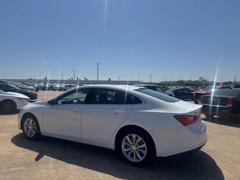Used 2024 Chevrolet Malibu LT image 13