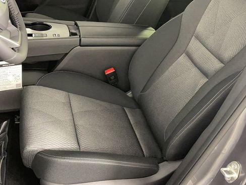 New 2025 Nissan Rogue SV image 12