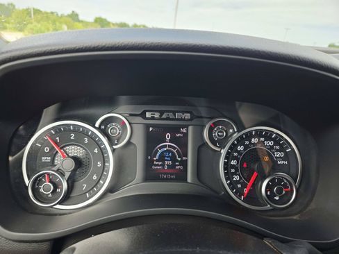 Used 2026 RAM 2500 Big Horn AWD/4WD image 27