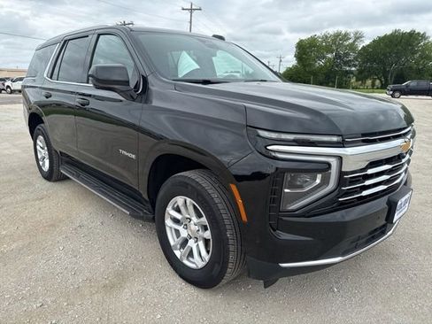 Used 2025 Chevrolet Tahoe LT AWD/4WD image 8
