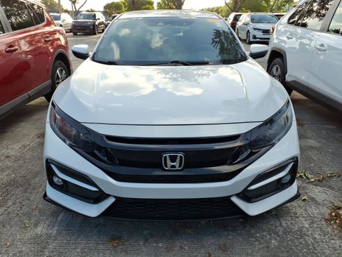 Used 2021 Honda Civic Sport image 2