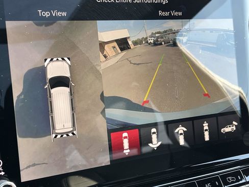 New 2026 Jeep Grand Wagoneer 4WD image 14