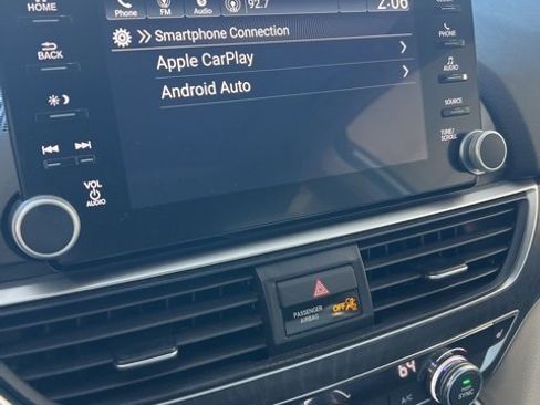 Used 2020 Honda Accord EX-L image 40