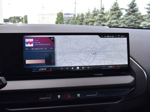 Used 2026 BMW X3 xDrive30i w/ Convenience Package AWD/4WD image 18