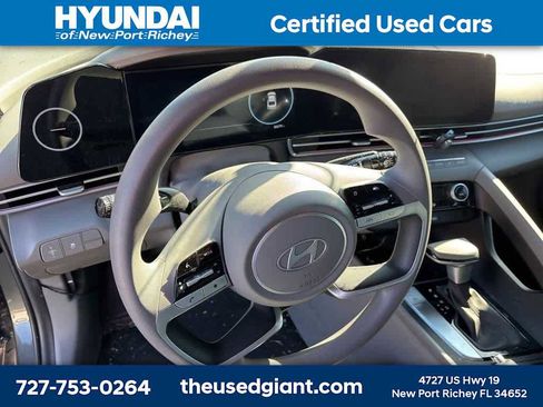 Certified 2024 Hyundai Elantra SEL image 10