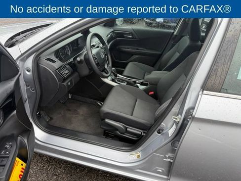 Used 2017 Honda Accord LX image 8