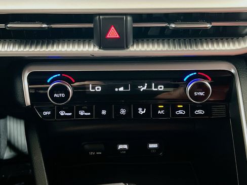 Used 2022 Kia K5 GT-Line w/ GT-Line FWD Premium Package image 12